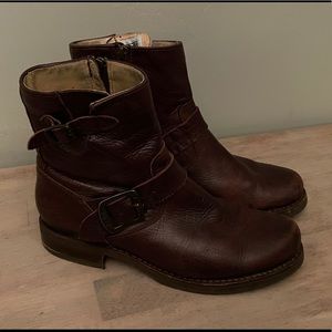 Frye Veronica 6” boots. Size 7.5